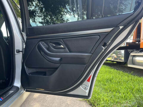 2003 BMW M5