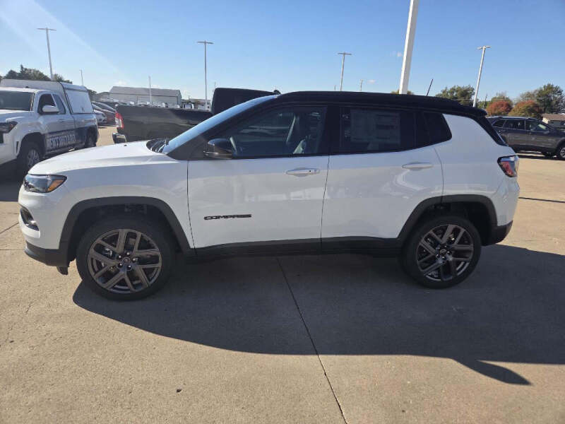 2026 Jeep Compass Limited Altitude