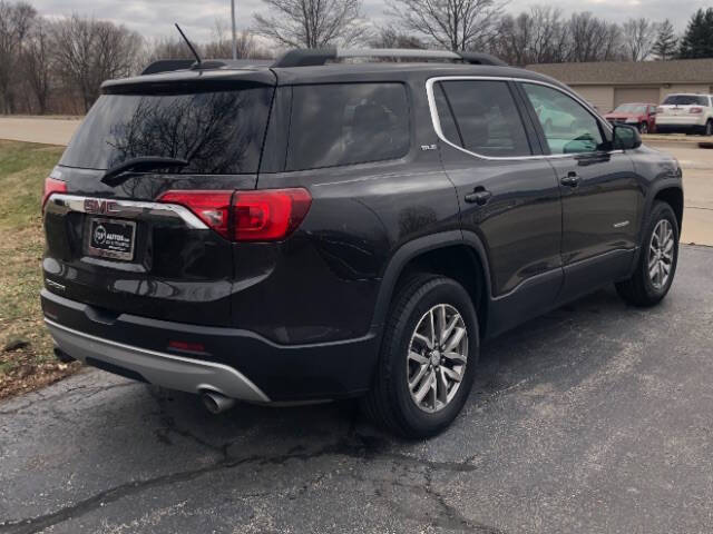 2017 GMC Acadia SLE-2