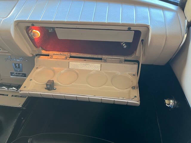 1963 Studebaker Avanti