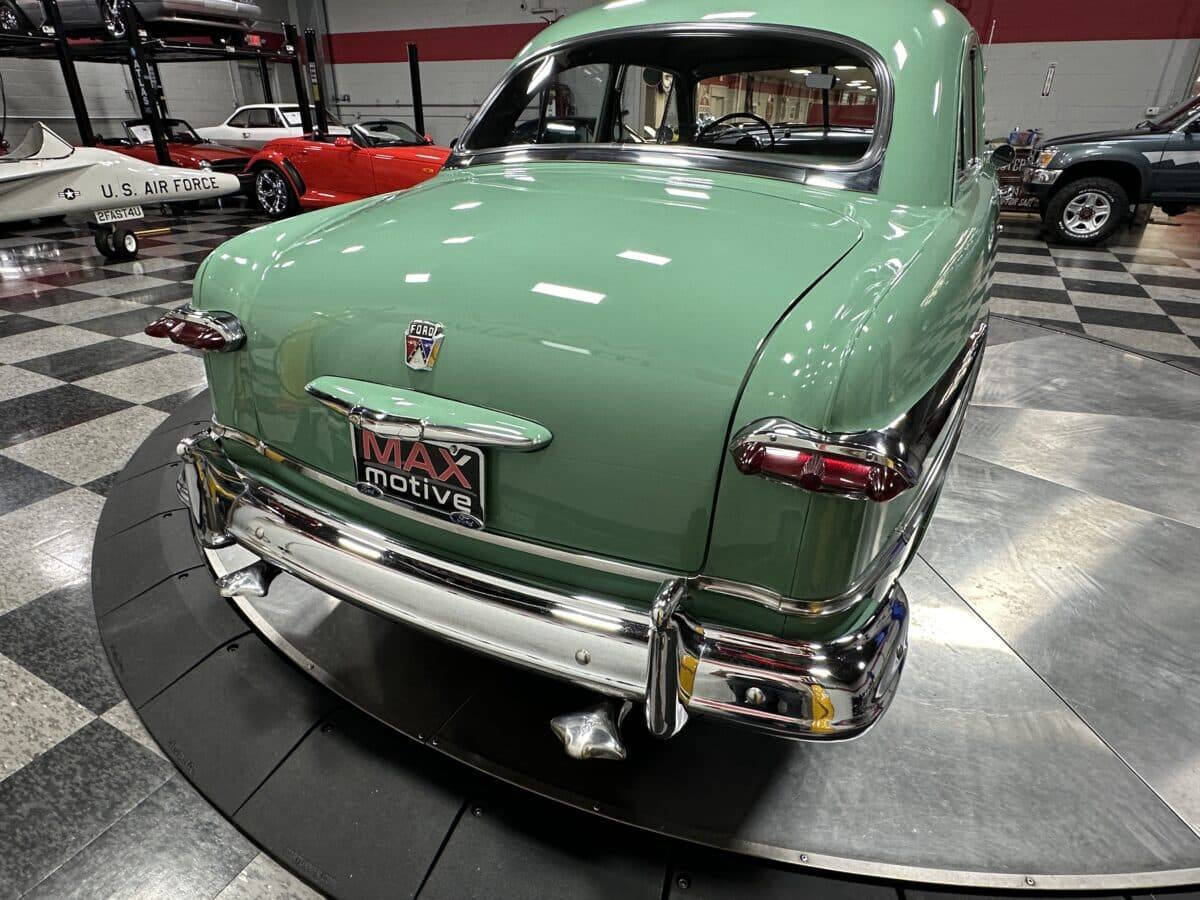 1951 Ford Custom 75