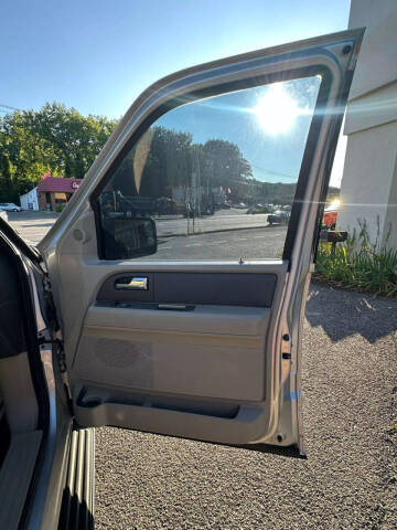 2011 Ford Expedition EL XL