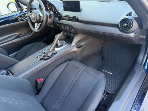 2026 Mazda MX-5 Miata Club