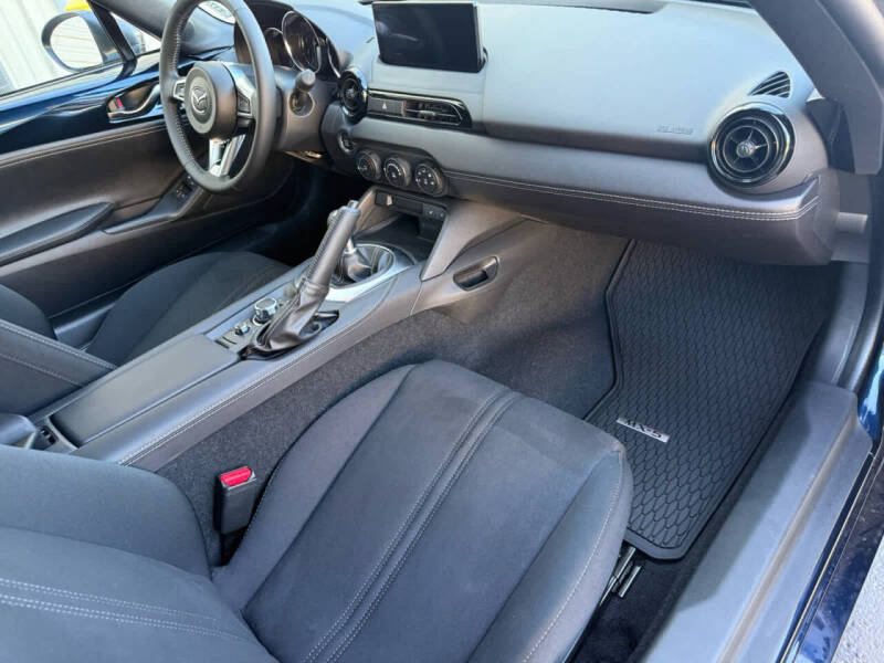 2026 Mazda MX-5 Miata Club