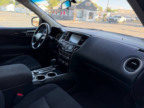 2014 Nissan Pathfinder S