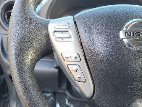 2017 Nissan Versa 1.6 S