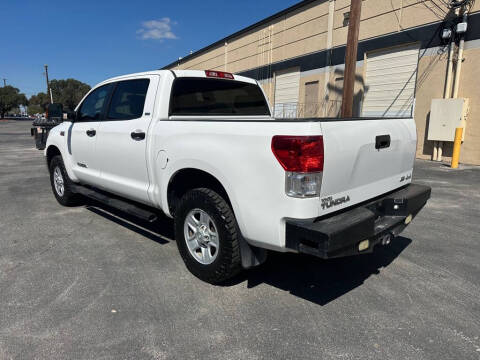 2011 Toyota Tundra Grade