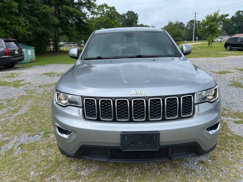 2020 Jeep Grand Cherokee Laredo
