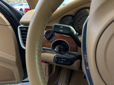 2012 Porsche Panamera 4