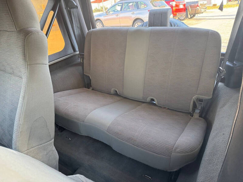 2004 Jeep Wrangler SE