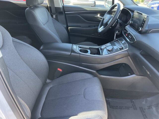 2023 Hyundai Santa Fe SE