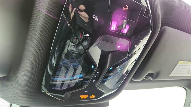 2025 BMW i5 eDrive40