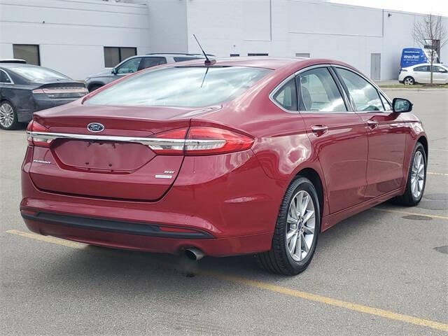 2017 Ford Fusion SE