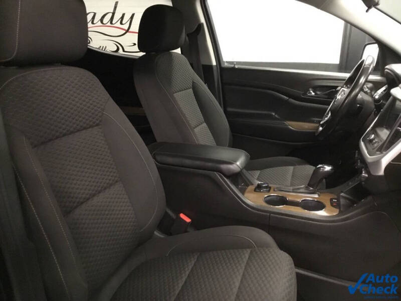 2019 GMC Acadia SLE-2