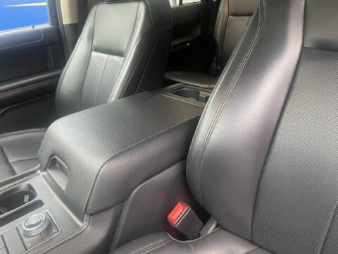 2023 Ford Expedition MAX XLT