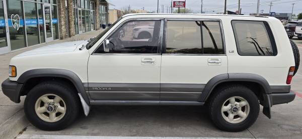 1996 Isuzu Trooper LS