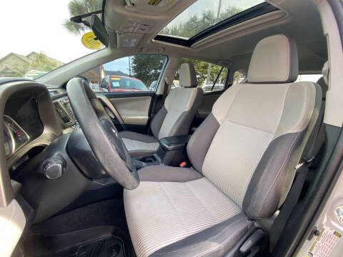 2015 Toyota RAV4 XLE