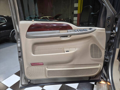 2004 Ford Excursion Limited