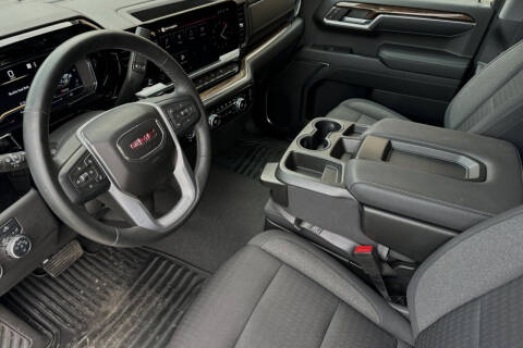 2023 GMC Sierra 1500 Elevation Standard