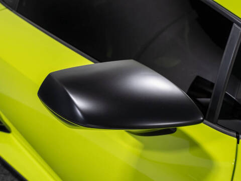 2023 Lamborghini Huracan STO