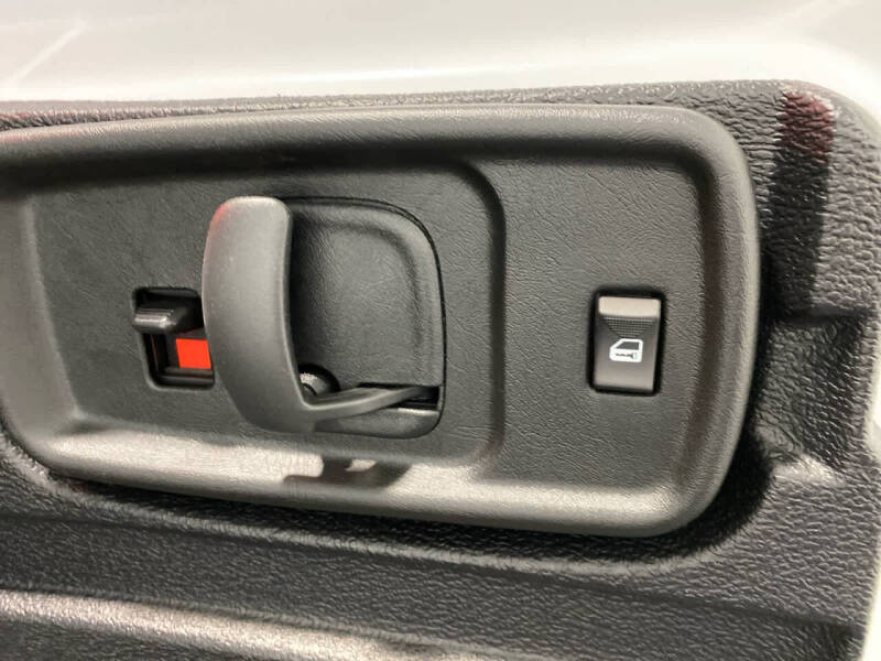 2025 Chevrolet Express 2500