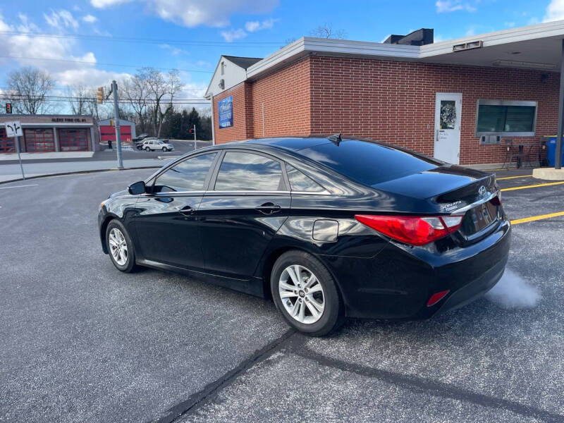 2014 Hyundai Sonata GLS photo 10