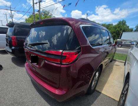2021 Chrysler Pacifica Touring