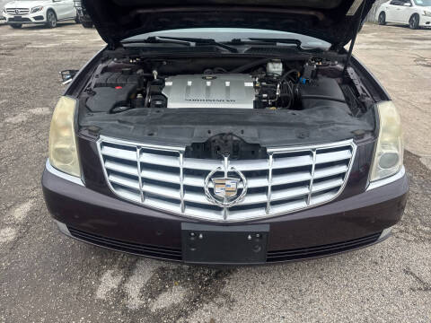 2008 Cadillac DTS Luxury II