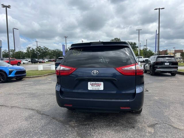 2020 Toyota Sienna L 7-Passenger