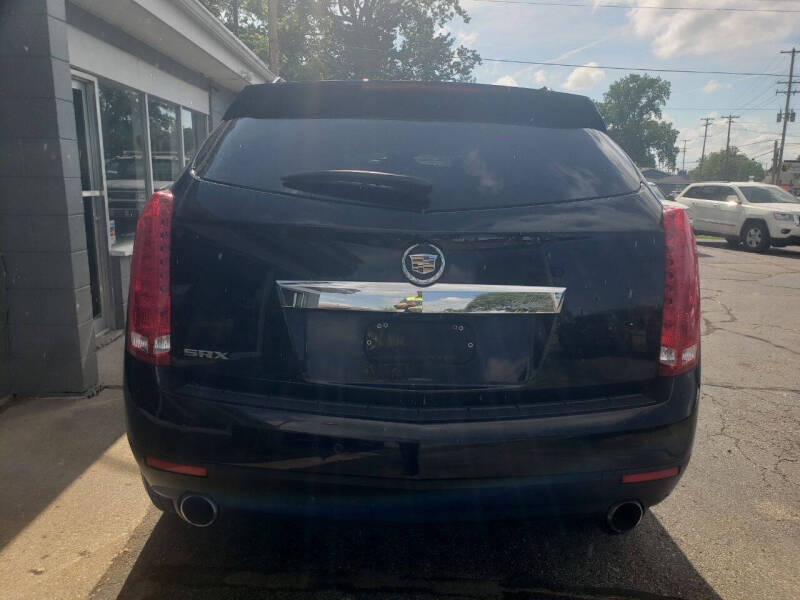 2011 Cadillac SRX Luxury Collection