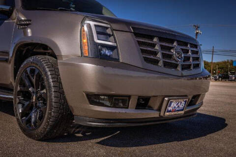 2012 Cadillac Escalade Luxury