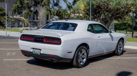 2019 Dodge Challenger SXT