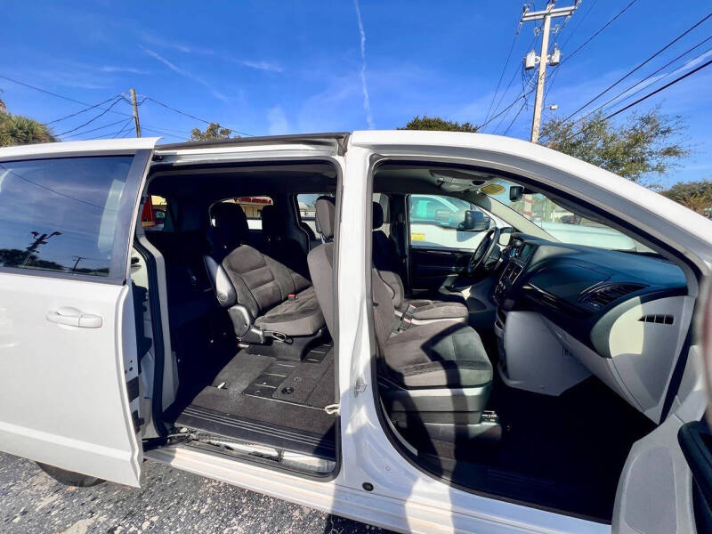 2018 Dodge Grand Caravan SE