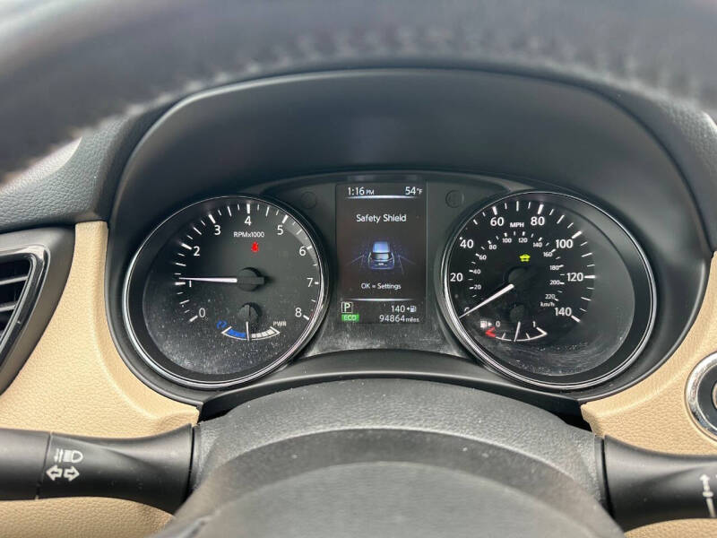 2017 Nissan Rogue Hybrid SV