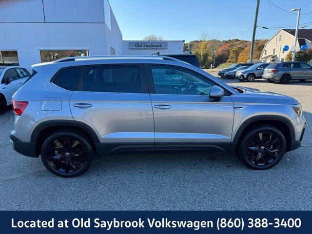 2022 Volkswagen Taos SE 4Motion