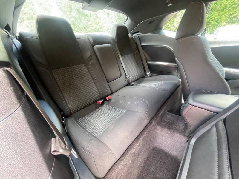 2018 Dodge Challenger SXT