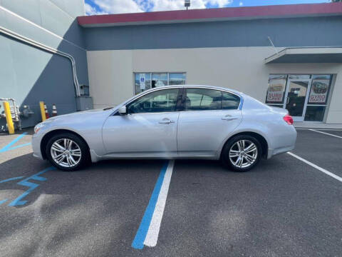 2011 Infiniti G25 Sedan x