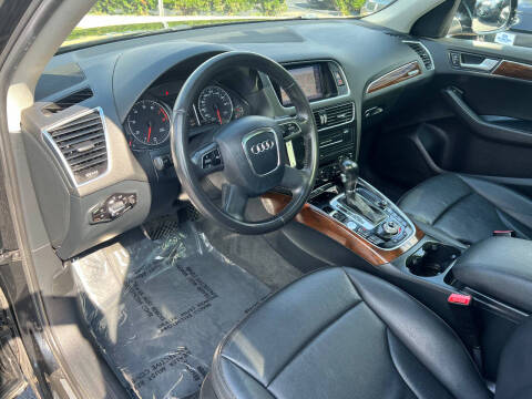 2012 Audi Q5 2.0T quattro Premium Plus