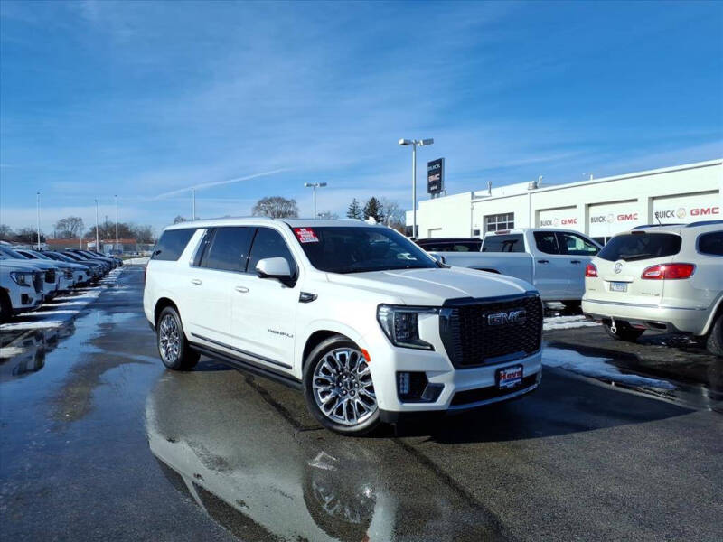 2024 GMC Yukon XL Denali Ultimate's photo