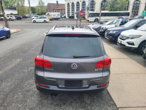 2012 Volkswagen Tiguan SE