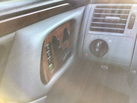 1999 Mercedes-Benz E-Class E 320