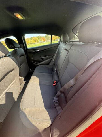 2017 Chevrolet Cruze LT Auto