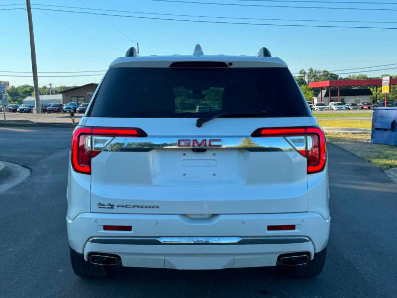 2021 GMC Acadia Denali