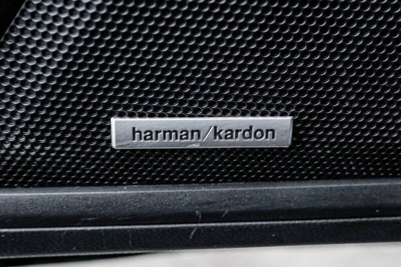 2020 Subaru Outback Touring XT