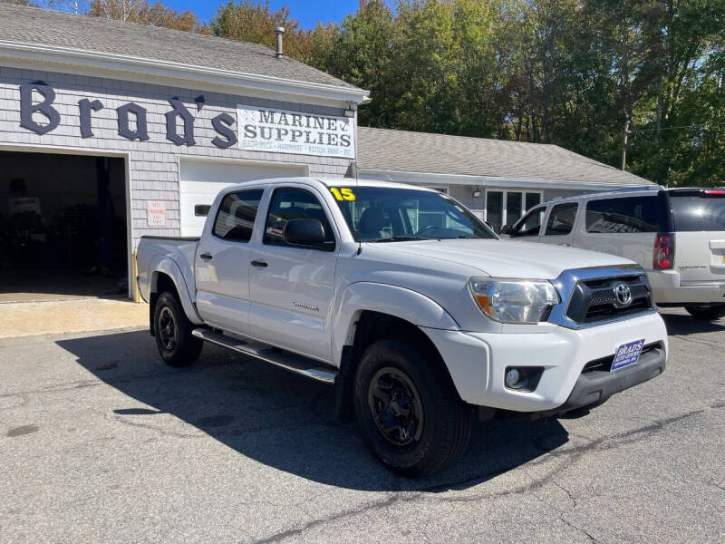 2015 Toyota Tacoma Base's photo