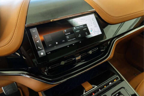 2026 Aston Martin DBX 707