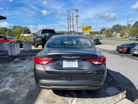 2017 Chrysler 200 LX