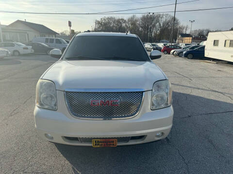 2010 GMC Yukon for sale at Unique Motors in Rock Island IL