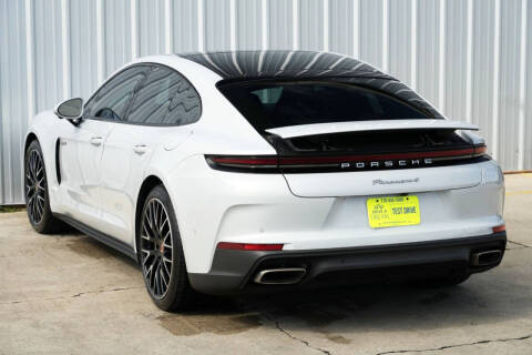 2025 Porsche Panamera 4 E-Hybrid