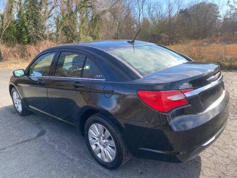 2013 Chrysler 200 LX